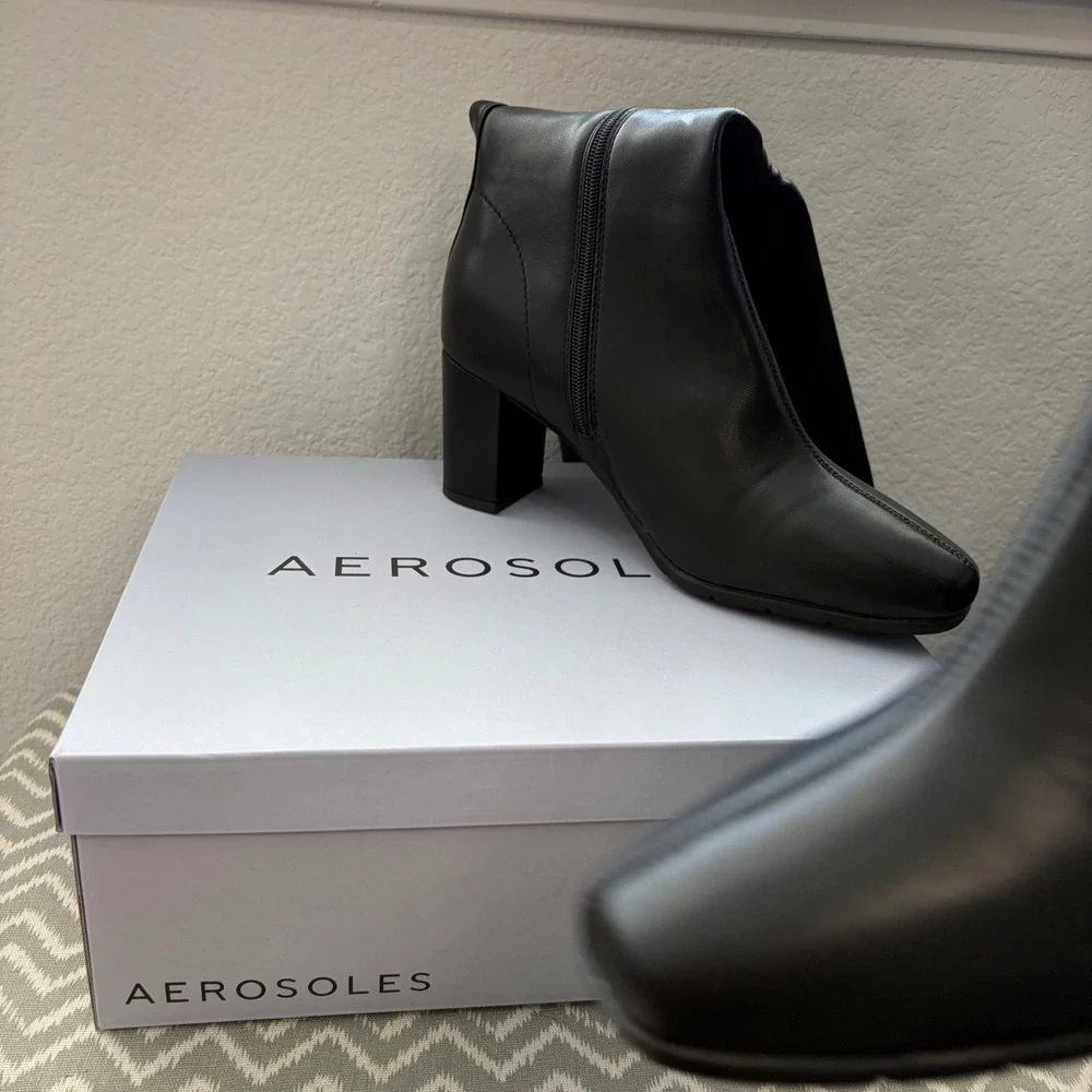 Aerosoles Micah Black Tall Stretch Boots Square Toe Block Heel Womens 11M A0303
